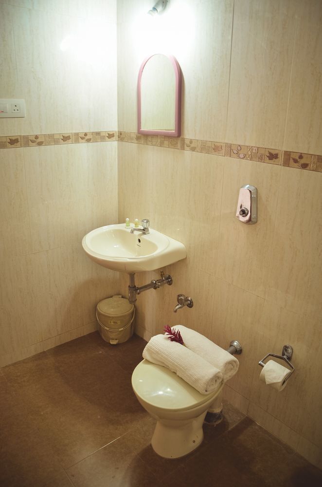 Super Hotel O The Goan Courtyard Colva Buitenkant foto